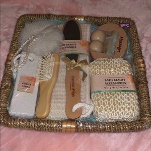 💛8 pc Bath Set!💛